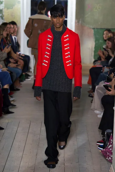 Look 65